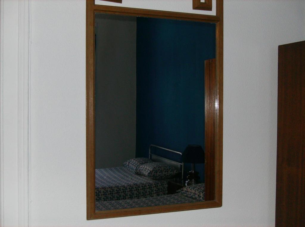 Dias E Dominguez Hostel Lisboa Phòng bức ảnh